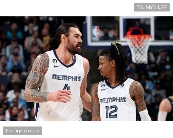 莫兰特又双叒夜店蹦迪了，这回还顺手买了辆限量超跑？